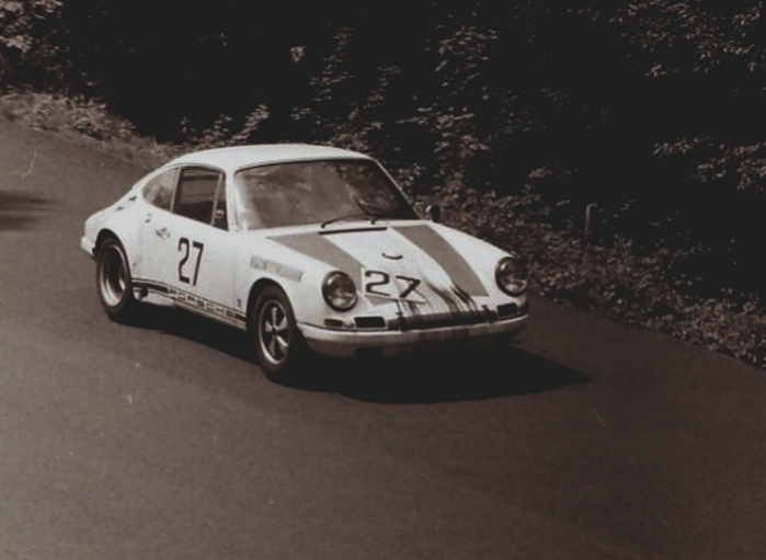 Name:  Porsche 911R #118 9 9010 .jpg
Views: 940
Size:  75.1 KB