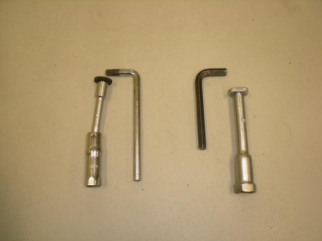 Name:  spark plug wrenches.JPG
Views: 190
Size:  17.3 KB