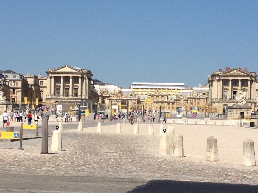 Name:  Versailles.jpg
Views: 995
Size:  111.9 KB