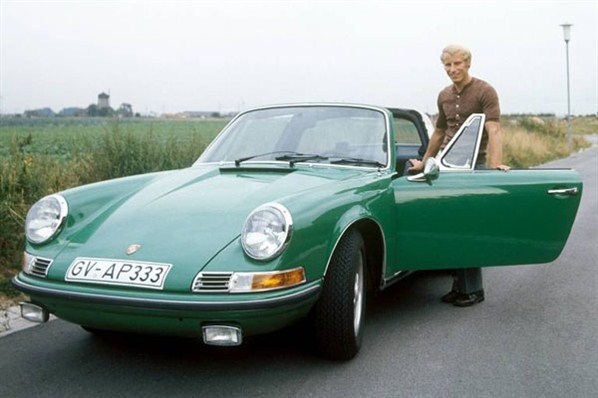 Name:  Berti Vogts.jpg
Views: 1495
Size:  46.6 KB