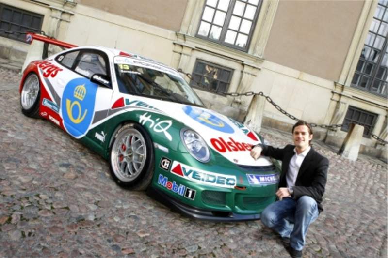 Name:  Prins-Carl-Philip-o-Porsche.jpg
Views: 1500
Size:  60.7 KB