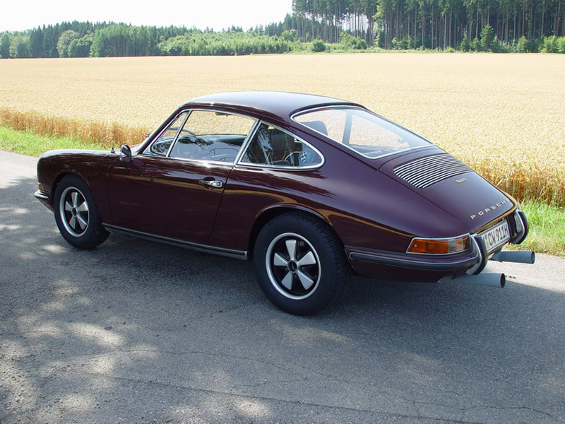 Name:  911SportKit2_Exhaust_ClaudiusZeiller_800x600.jpg
Views: 693
Size:  183.9 KB