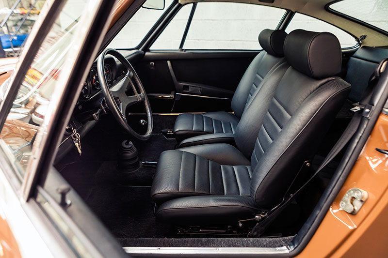 Name:  9113301078_interior.jpg
Views: 555
Size:  95.7 KB