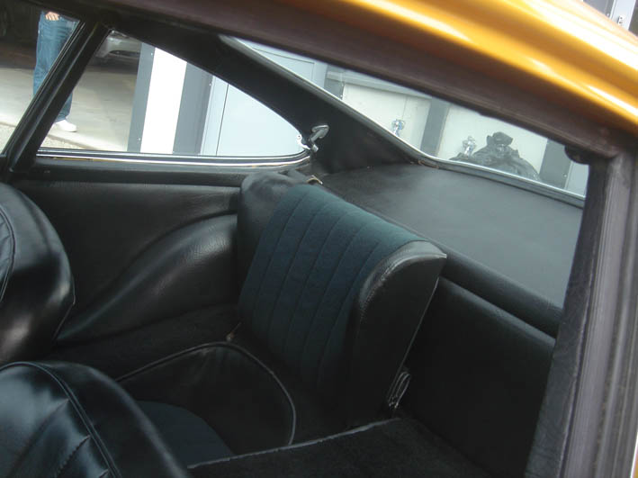 Name:  Porsche 911 1966 back seat.jpg
Views: 268
Size:  62.6 KB