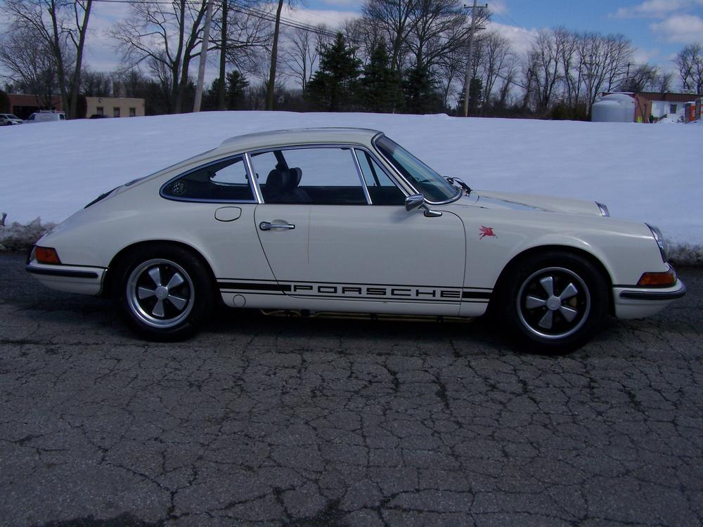 Name:  72 911S resto sequence   (165).jpg
Views: 871
Size:  109.4 KB