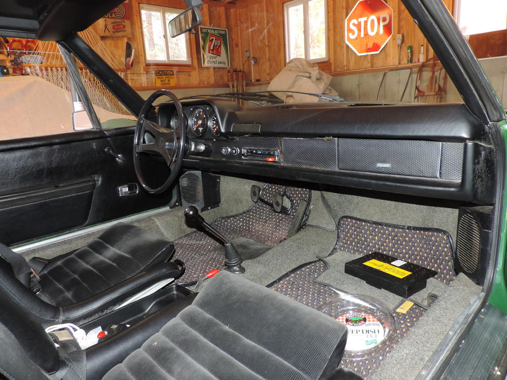 Name:  69 914 interior.jpg
Views: 521
Size:  152.8 KB