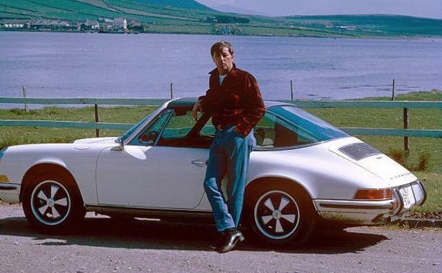Name:  1969 Porsche 911 Targa - Robert Mitchum.jpg
Views: 391
Size:  91.0 KB