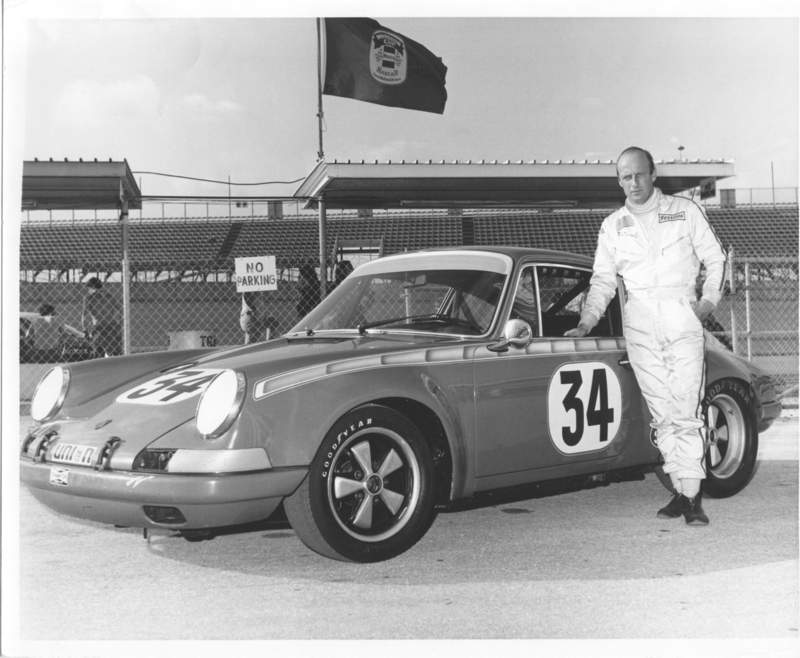 Name:  1970_911ST+daytona1193412989 Richie Ginther.jpg
Views: 826
Size:  58.9 KB