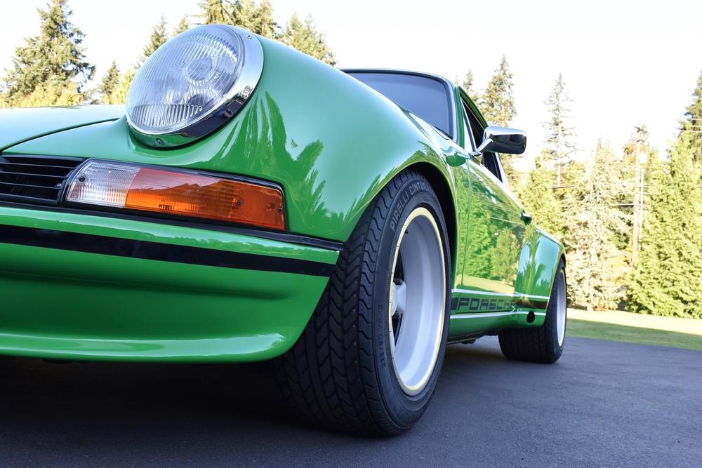 Name:  911 Porsche 9 inch Fuch 225-50R15 P7 Front 11 inch Fuch 285-40R15 P7 Rear.jpg
Views: 135
Size:  95.7 KB