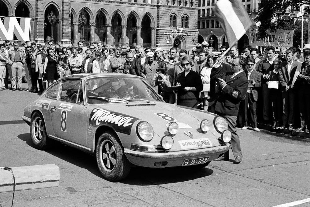 Name:  Semperit Rallye 1969 Joginder Singh 3.jpg
Views: 959
Size:  160.2 KB