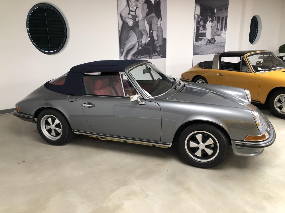 Name:  RUF in the Museum1.jpg
Views: 722
Size:  79.5 KB