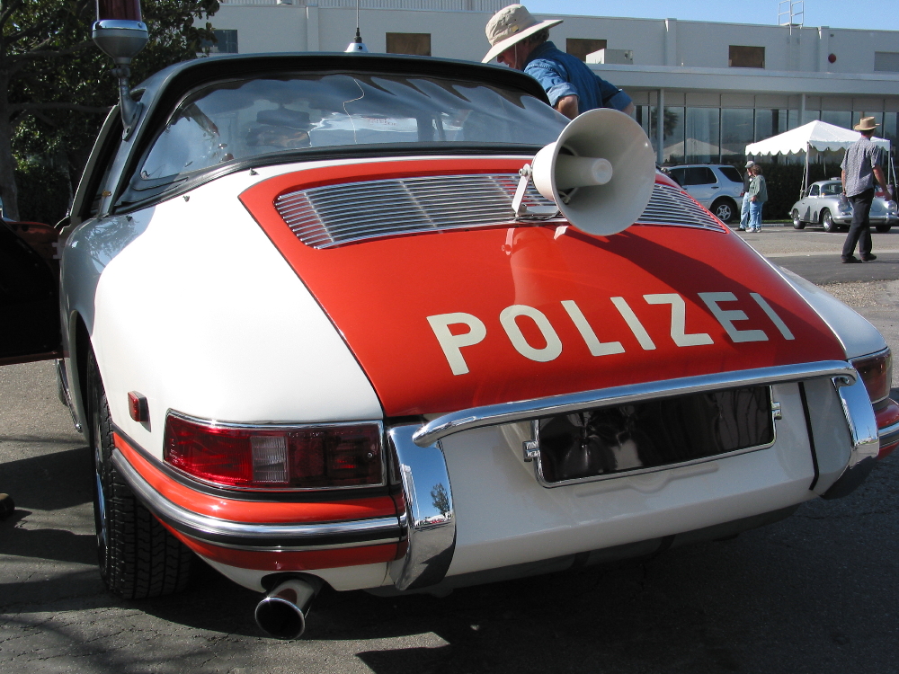 Name:  polizeiporsche.jpg
Views: 350
Size:  700.5 KB