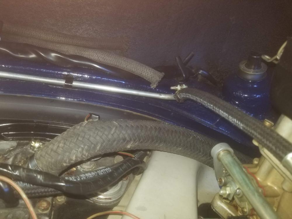 Name:  Blue 911T Oil Breather hose.jpg
Views: 279
Size:  72.8 KB