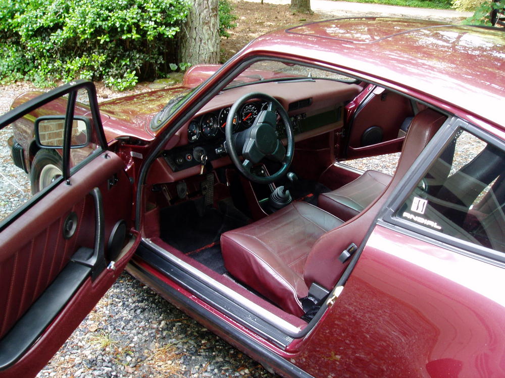 Name:  porsche driver side interior.jpg
Views: 900
Size:  166.3 KB