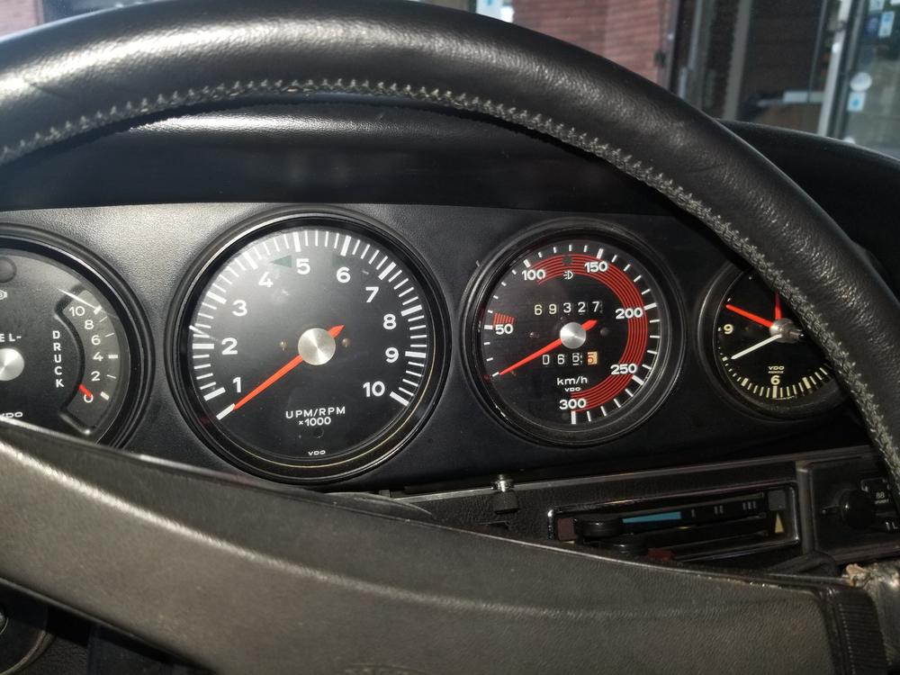 Name:  1973 Porsche RS Japanese Speedometer_2_04.13.21.jpg
Views: 412
Size:  99.8 KB
