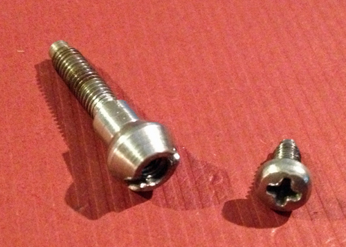 Name:  mounting screw.jpg
Views: 488
Size:  165.7 KB