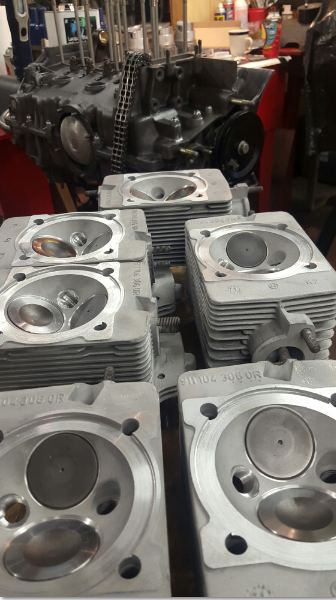 Name:  72 Engine build heads and case.JPG
Views: 898
Size:  47.6 KB