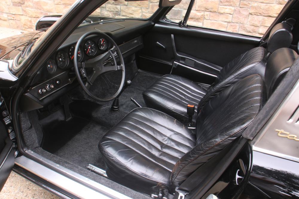 Name:  interior 911S Targa (1).jpg
Views: 320
Size:  102.4 KB