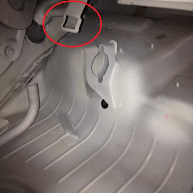 Name:  carpet hooks under hood.jpg
Views: 821
Size:  105.8 KB