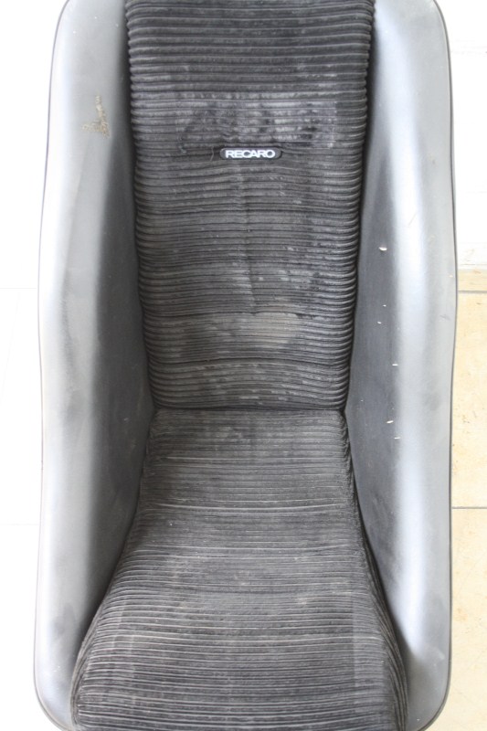 Name:  Recaro-Schalensit-Porsche%20(17).jpg
Views: 349
Size:  83.5 KB