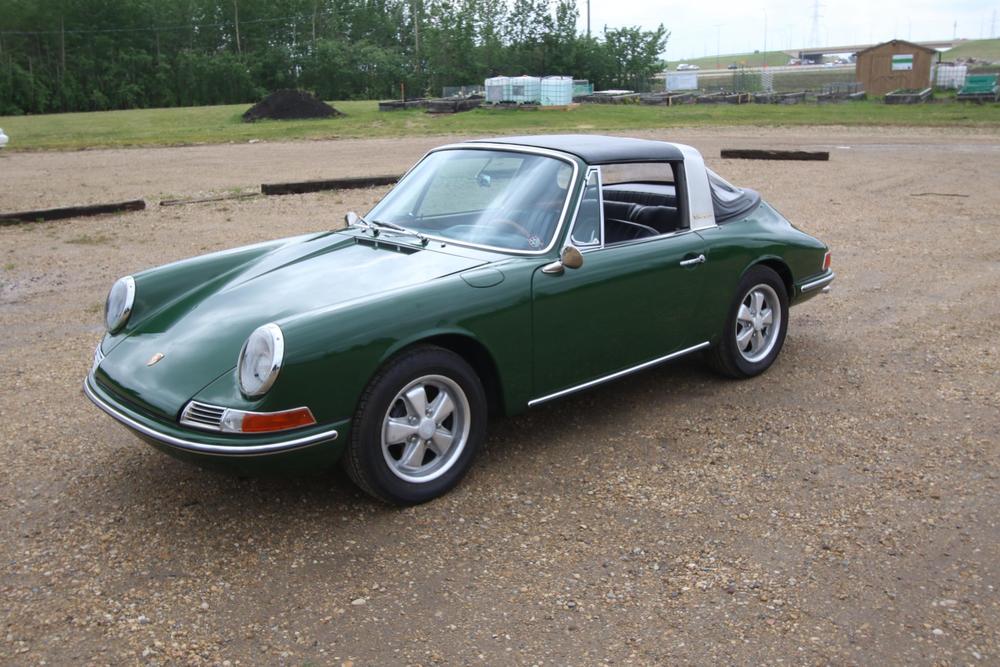 Name:  1967_porsche_911-soft-window-targa_1D7A2314-scaled.jpg
Views: 182
Size:  115.3 KB